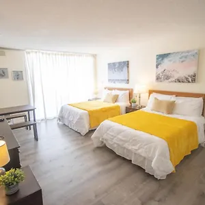  Apartment Marine Surf Waikiki 2108 - Parking Included