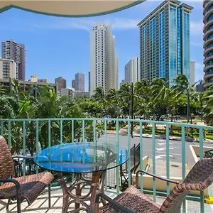 Apartment Waikiki 2br King Beds Short Walk To Convention And Beaches
